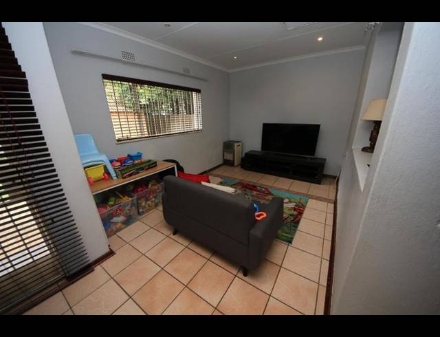 3 BEDROOM PROPERTY TO RENT IN NORTHWOLD